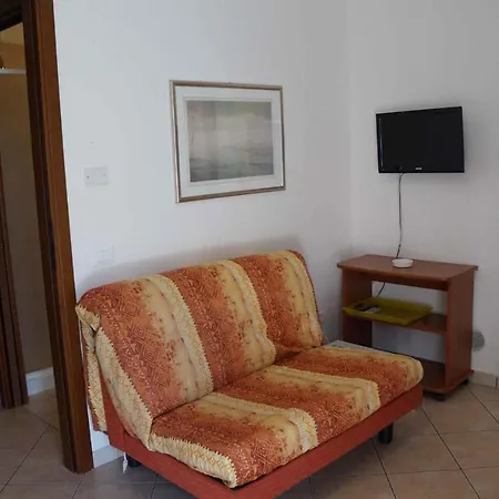 In 27385 Apartment