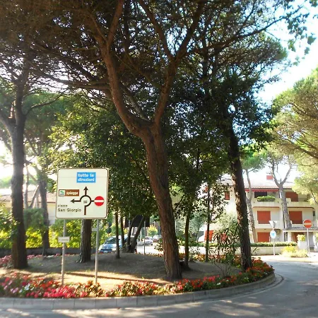 In 27385 * Rosolina Mare